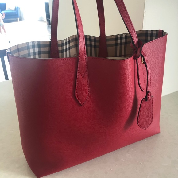 Burberry Handbags - Red Burberry tote